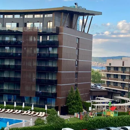 Апартаменты Grenada *