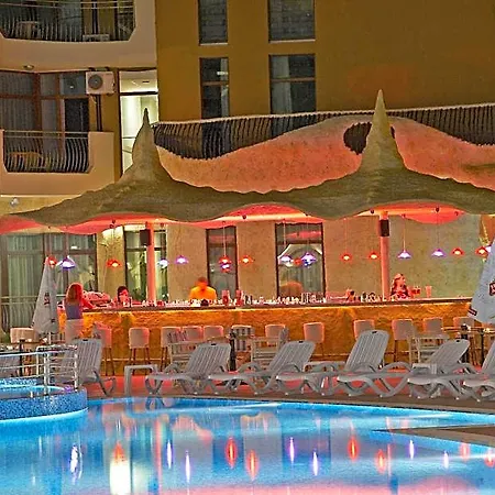 Grenada 4* ساني بيتش